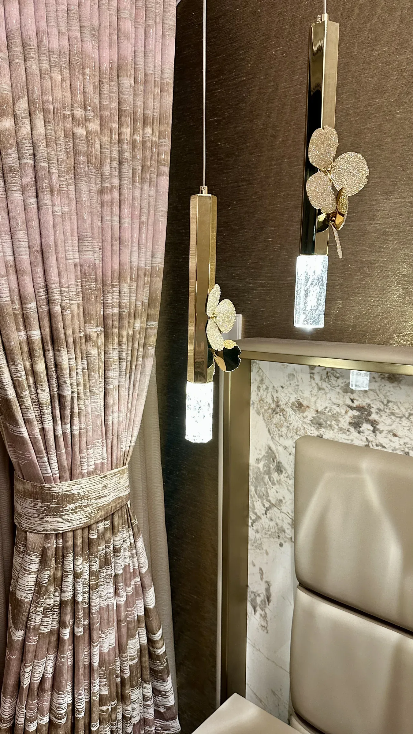 Bathroom & Hardware material and project application